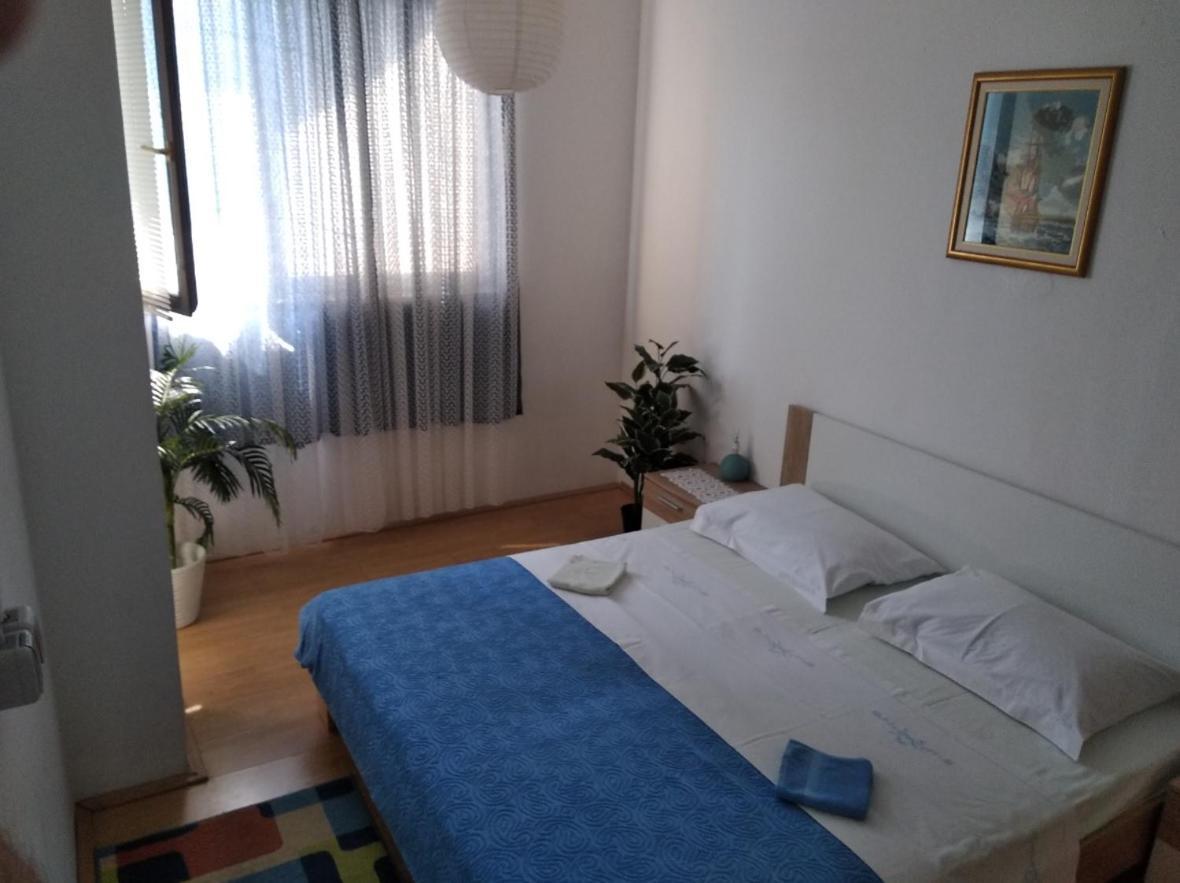 Braco Apartments By The Sea With A Sea View Zaboric Esterno foto
