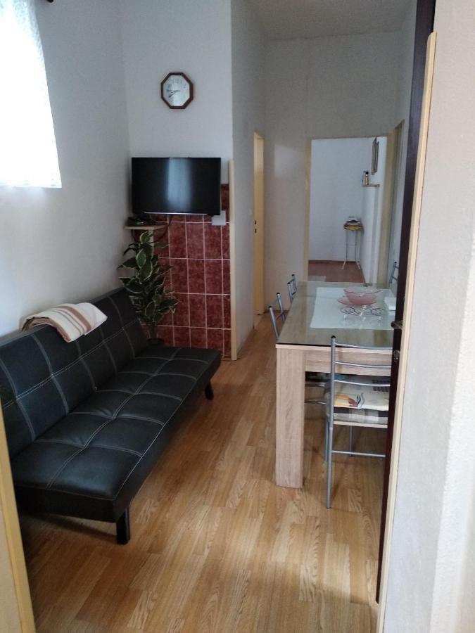 Braco Apartments By The Sea With A Sea View Zaboric Esterno foto