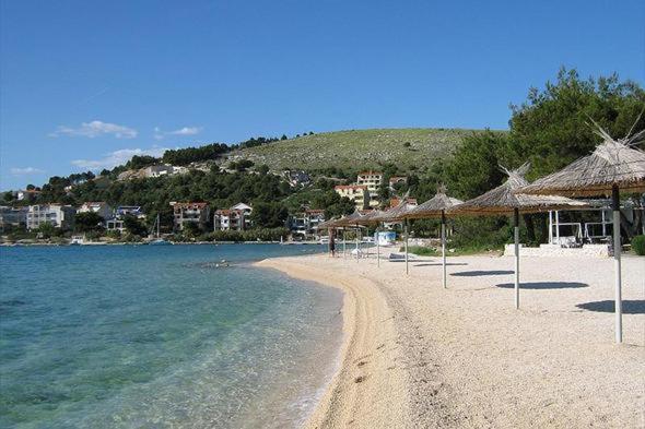 Braco Apartments By The Sea With A Sea View Zaboric Esterno foto