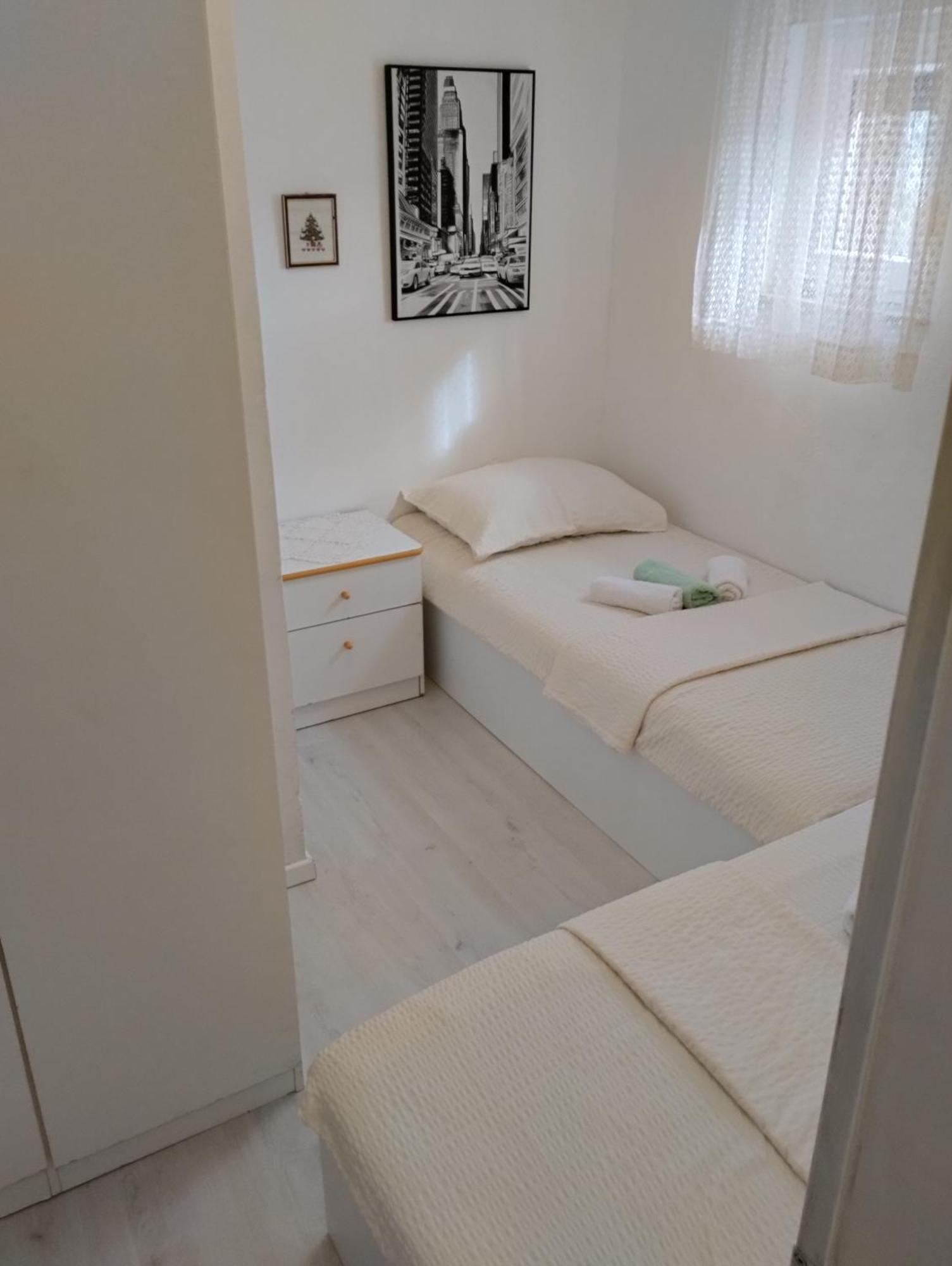 Braco Apartments By The Sea With A Sea View Zaboric Esterno foto