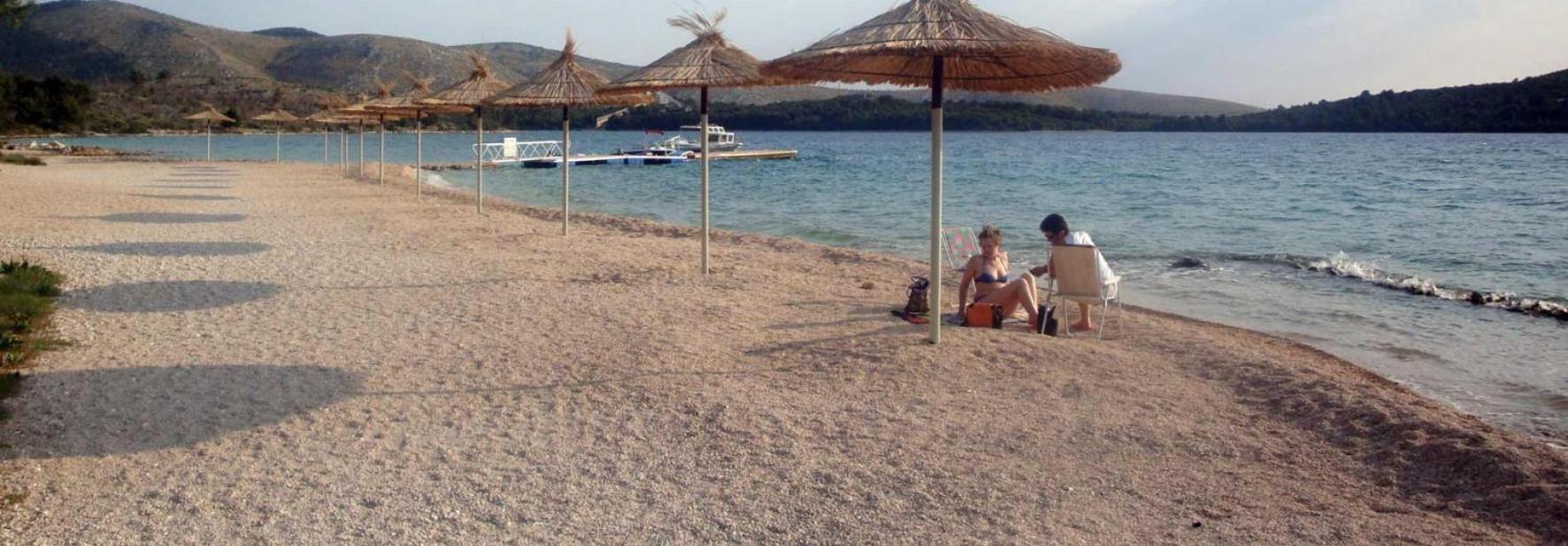Braco Apartments By The Sea With A Sea View Zaboric Esterno foto