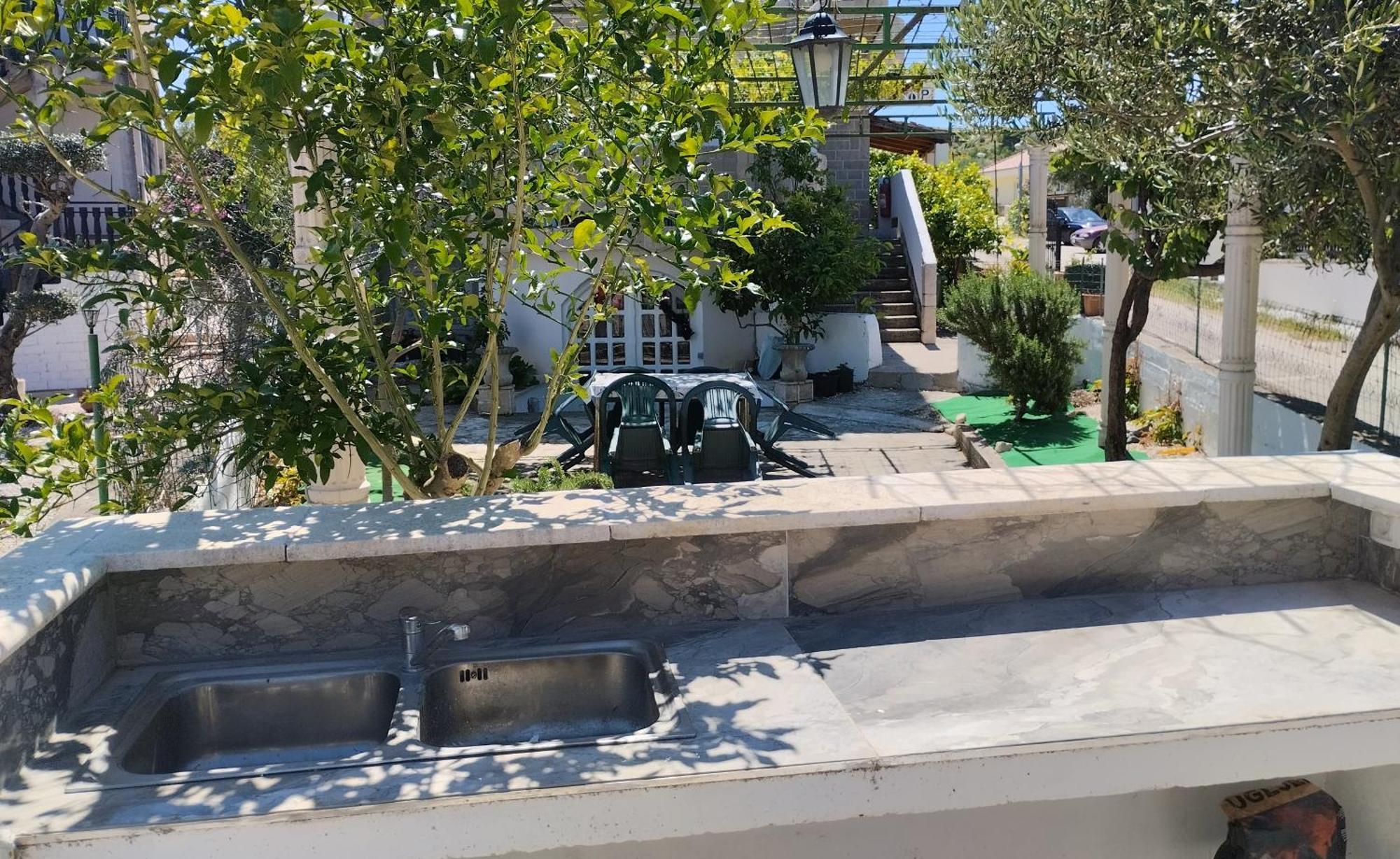 Braco Apartments By The Sea With A Sea View Zaboric Esterno foto